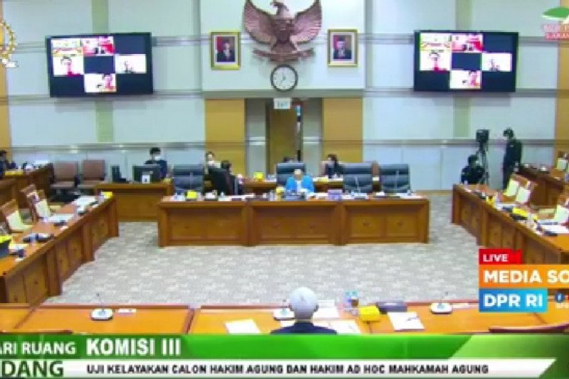 Komisi III DPR Lakukan Uji Kelayakan Calon Hakim MA