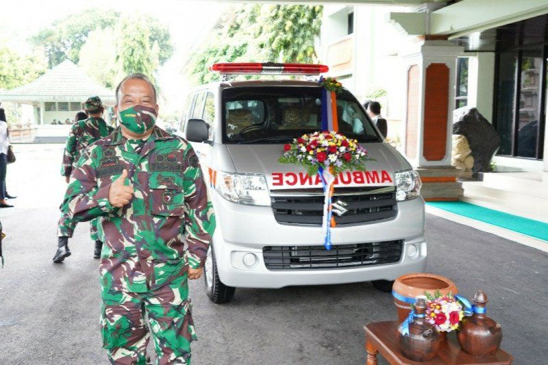 podiumnews.com-Puluhan Prajurit Kodam Udayana Donorkan Plasma Konvalesen