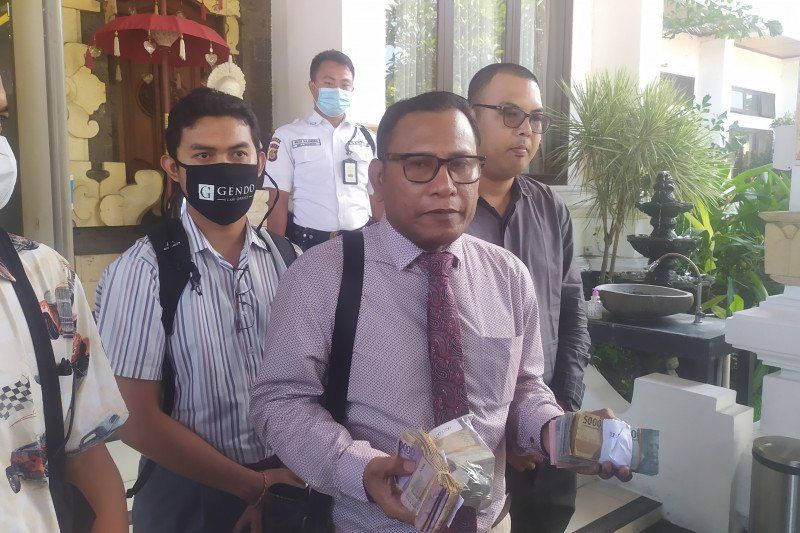 podiumnews.com-Pengacara Jerinx SID Bayarkan Uang Pengganti Denda Kurungan