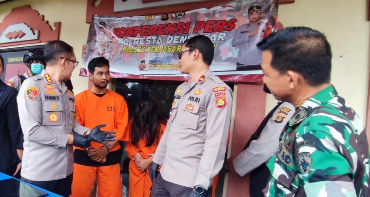 podiumnews.com-Sepasang Kekasih Manfaatkan Michat Untuk Peras Korban 