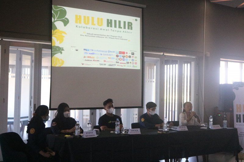 podiumnews.com-Mahasiswa Unud Dukung Pemasaran “Door To Door” untuk Hasil Pertanian Lokal