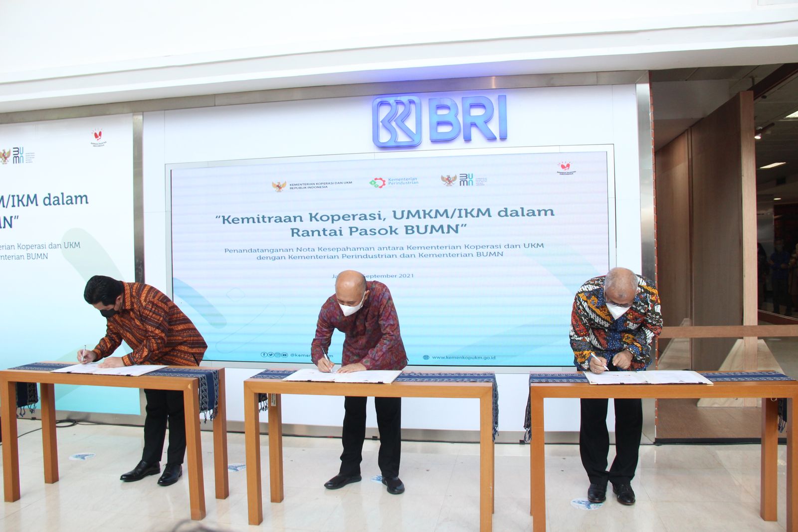 podiumnews.com-IKM Dipacu Masuk Rantai Pasok Global