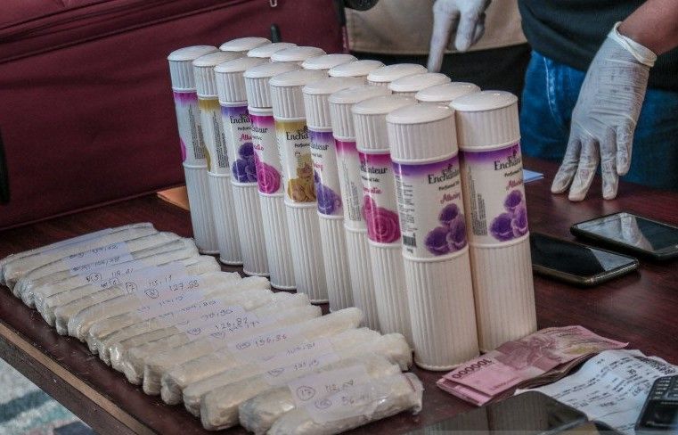 podiumnews.com-Pemesan Sabu Terancam Hukuman Mati Terkait Kepemilikan Senjata Api