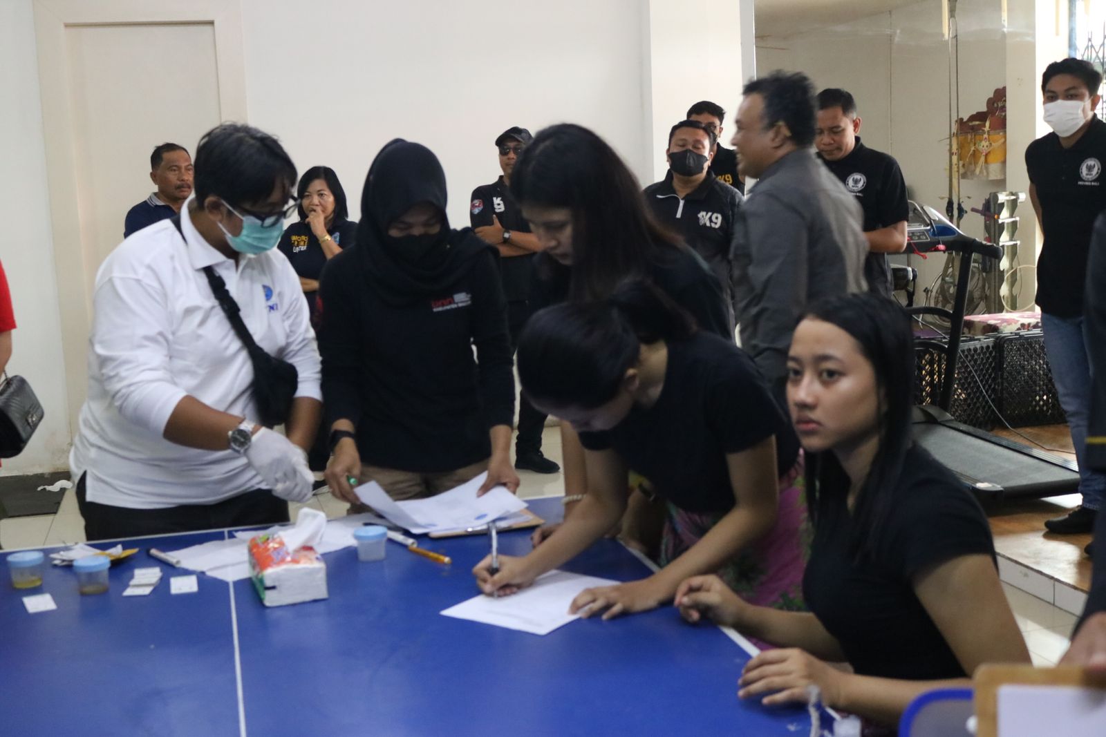 podiumnews.com-BNNK Badung Sweeping Narkoba di Legian