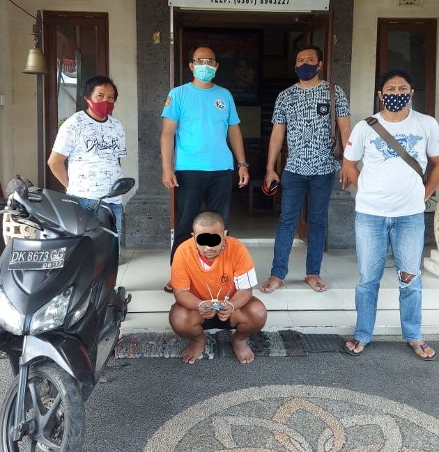 podiumnews.com-Seorang Residivis Pencurian Motor Digelandang Polisi di Badung