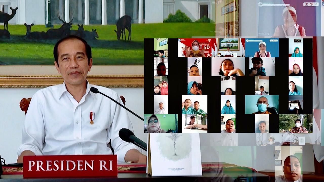 Jokowi: Tetap Semangat Belajar Meski Tidak di Sekolah