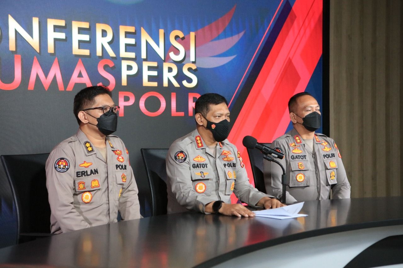 podiumnews.com-Polisi Resmi Sita Akun YouTube Indra Kenz