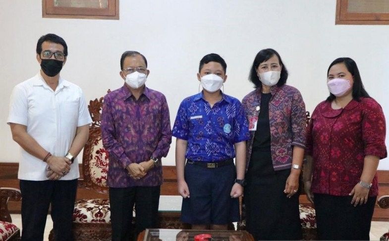 podiumnews.com-GNG Angga Panji, Siswa SD dari Bali Raih Prestasi di Ajang IMSO