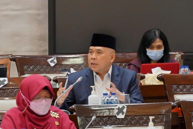 podiumnews.com-Hergun: Perang Berdampak pada Kenaikan Listrik