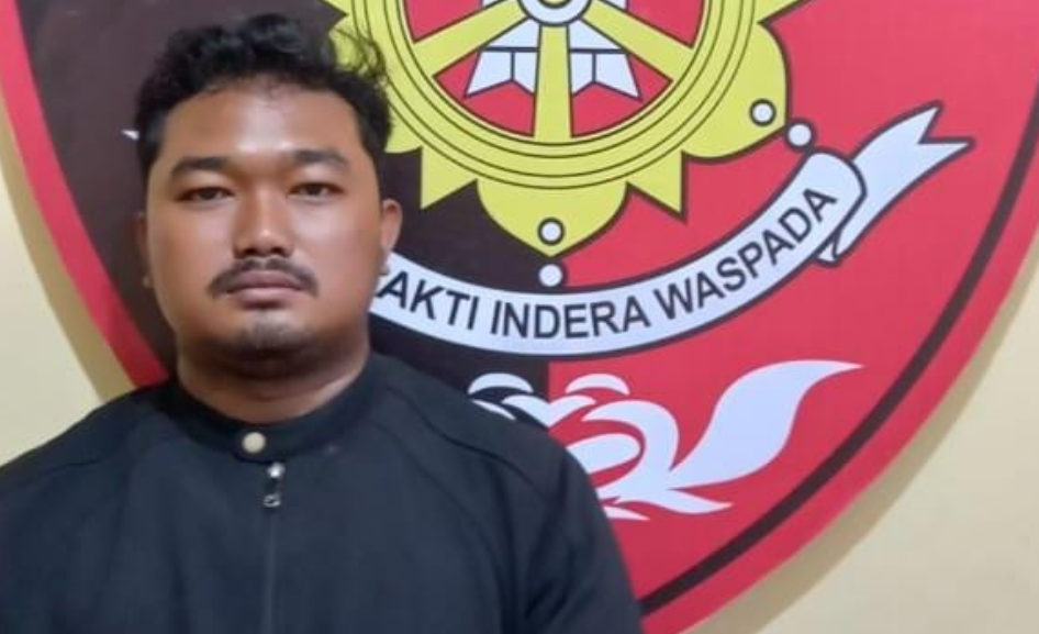 podiumnews.com-Pria Asal Jember Gasak Tiang Internet di Ubung