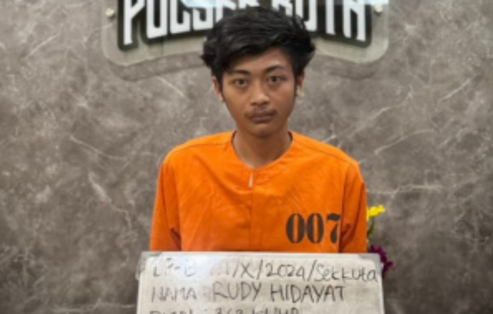 podiumnews.com-Azure Biliard Cafe Kemalingan, 3 Kamera Hilang