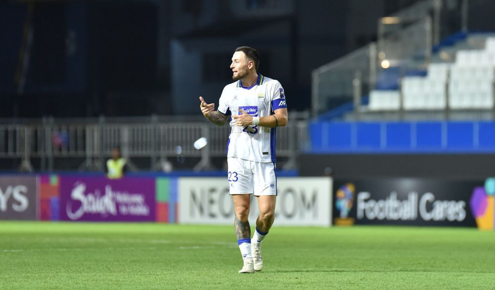 podiumnews.com-Kapten Persib Ingin Cetak Sejarah Timnas Lolos ke Piala Dunia