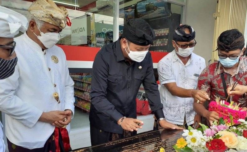 podiumnews.com-Sudah Lewati Kuota, Gianyar Stop Pendirian Minimarket Jaringan Nasional