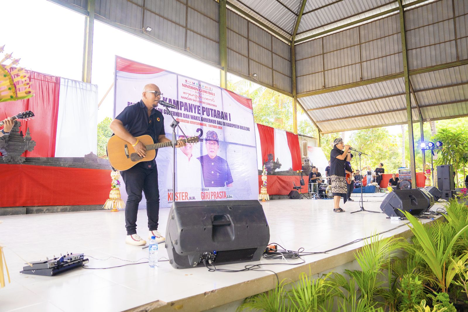 podiumnews.com-Lanang Mr Botax dan Lolot: Pemimpin Visioner dan Bisa Menghibur Pasti Disukai Semeton