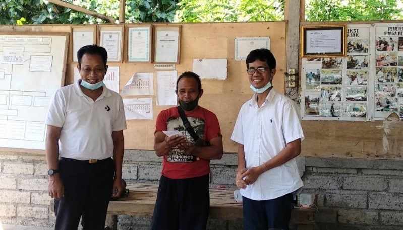 podiumnews.com-DPD RI Apresiasi Petani Bali Semangat Kembangkan "Simantri"