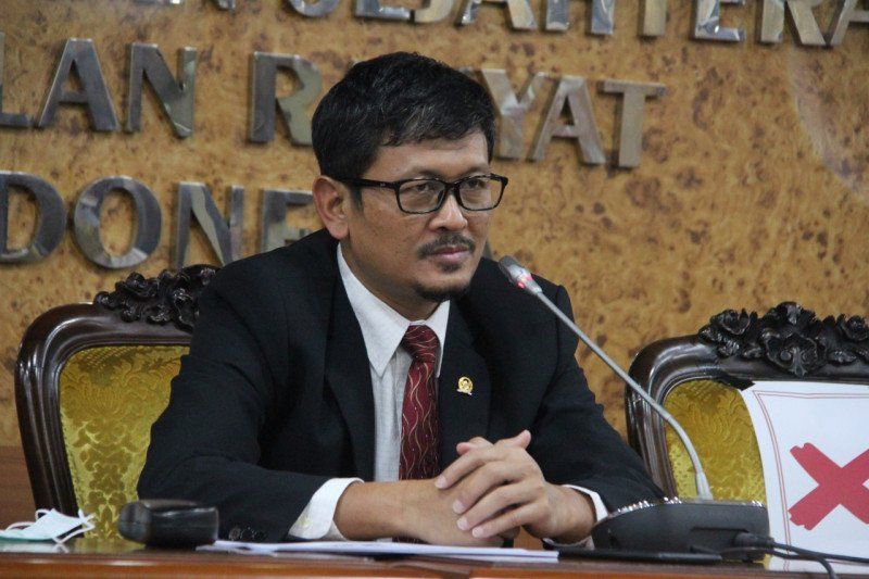 Anggota DPR: Matangkan Rencana Pengembangan Holding BUMN UMKM