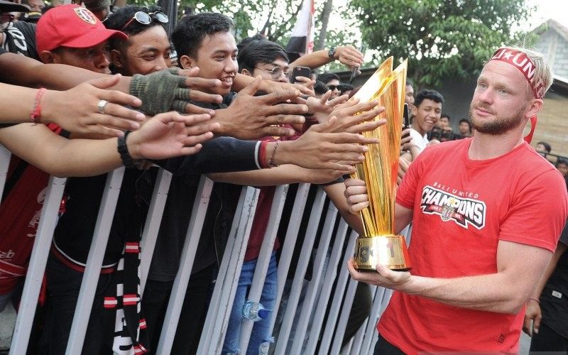 podiumnews.com-Melvin Platje Berambisi Bawa Bali United Kembali Juarai Liga 1