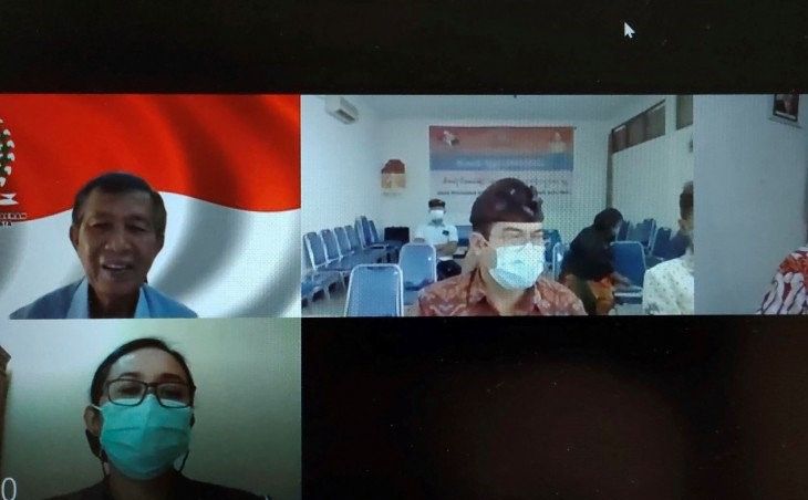 podiumnews.com-Mangku Pastika: Revisi Perda di Bali Harus Sesuai UU Cipta Kerja