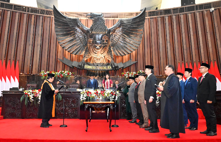 Pimpinan MPR Periode 2024-2029 Resmi Dilantik Dalam Sidang Paripurna Ke-III MPR Tahun 2024