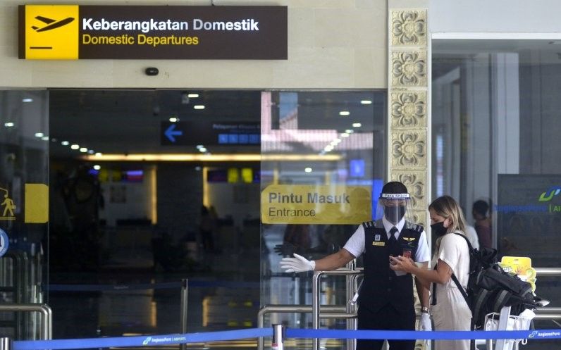 podiumnews.com- Pergerakan Penumpang di Bandara Ngurah Rai Selama Juli Meningkat 