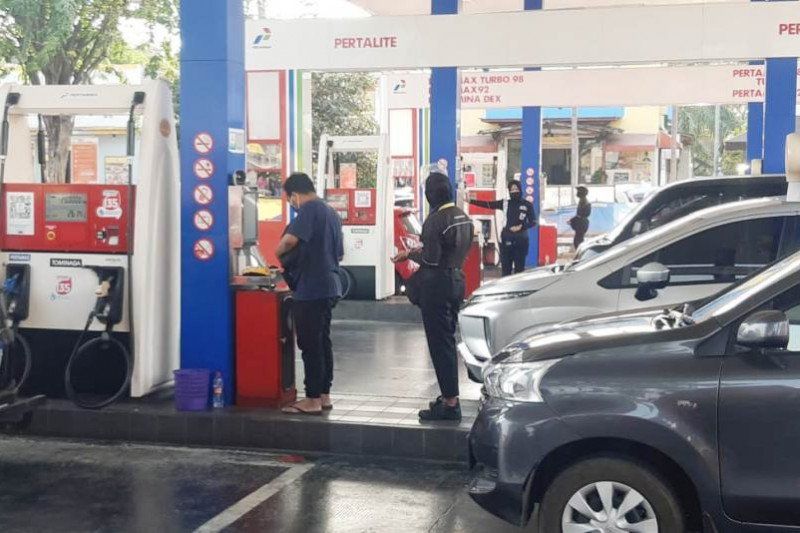 podiumnews.com-Intensitas Kendaraan Naik, Pertamina Amankan Pasokan BBM Ruas Tol