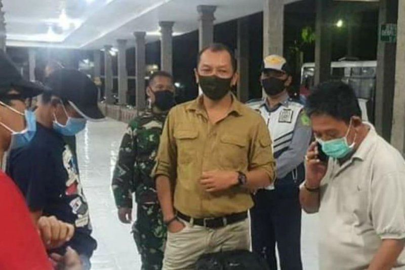 podiumnews.com-Satpol PP Bali Data Pendatang Akibat Arus Balik Lebaran Cegah COVID-19