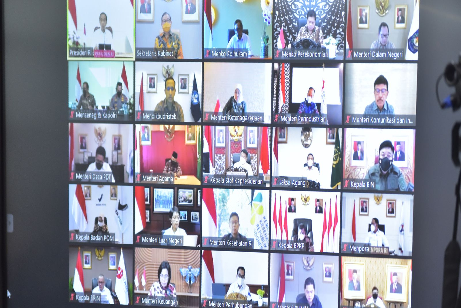 podiumnews.com-Peningkatan Kasus di Luar Jawa-Bali, Airlangga: Segera Perketat Prokes