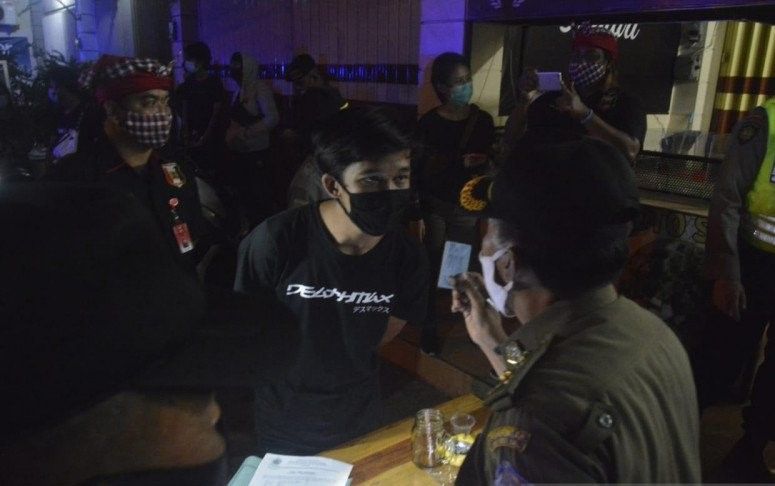 podiumnews.com-Beberapa Tempat Hiburan di Bali Masih Langgar Batas Waktu Operasi Selama PPKM