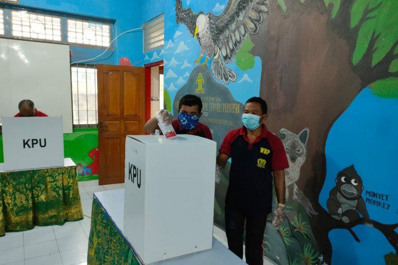 Ratusan Warga Binaan Lapas di Bali Ikut Mencoblos dalam Pilkada 