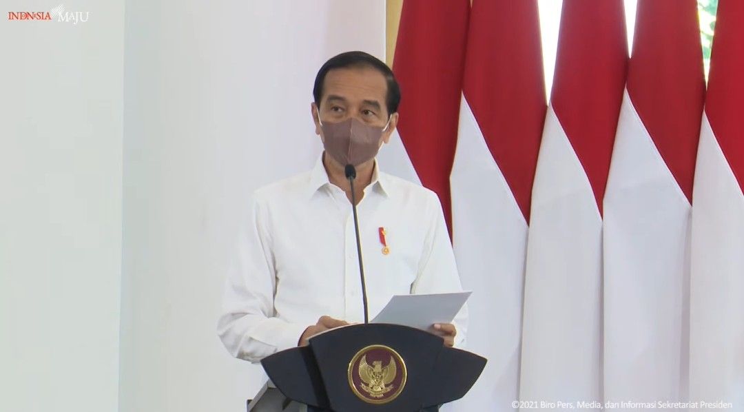 podiumnews.com-Jokowi Serahkan 124.120 Sertifikat Tanah secara Virtual
