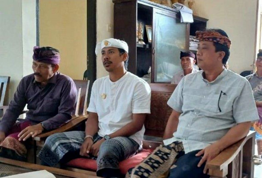 podiumnews.com-Komisi III DPRD Klungkung Tegur Pengusaha Villa di Nusa Penida