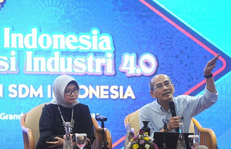 Hendri Saparini: Pemerintah Perlu Format Ulang Kebijakan Ekonomi Jangka Panjang