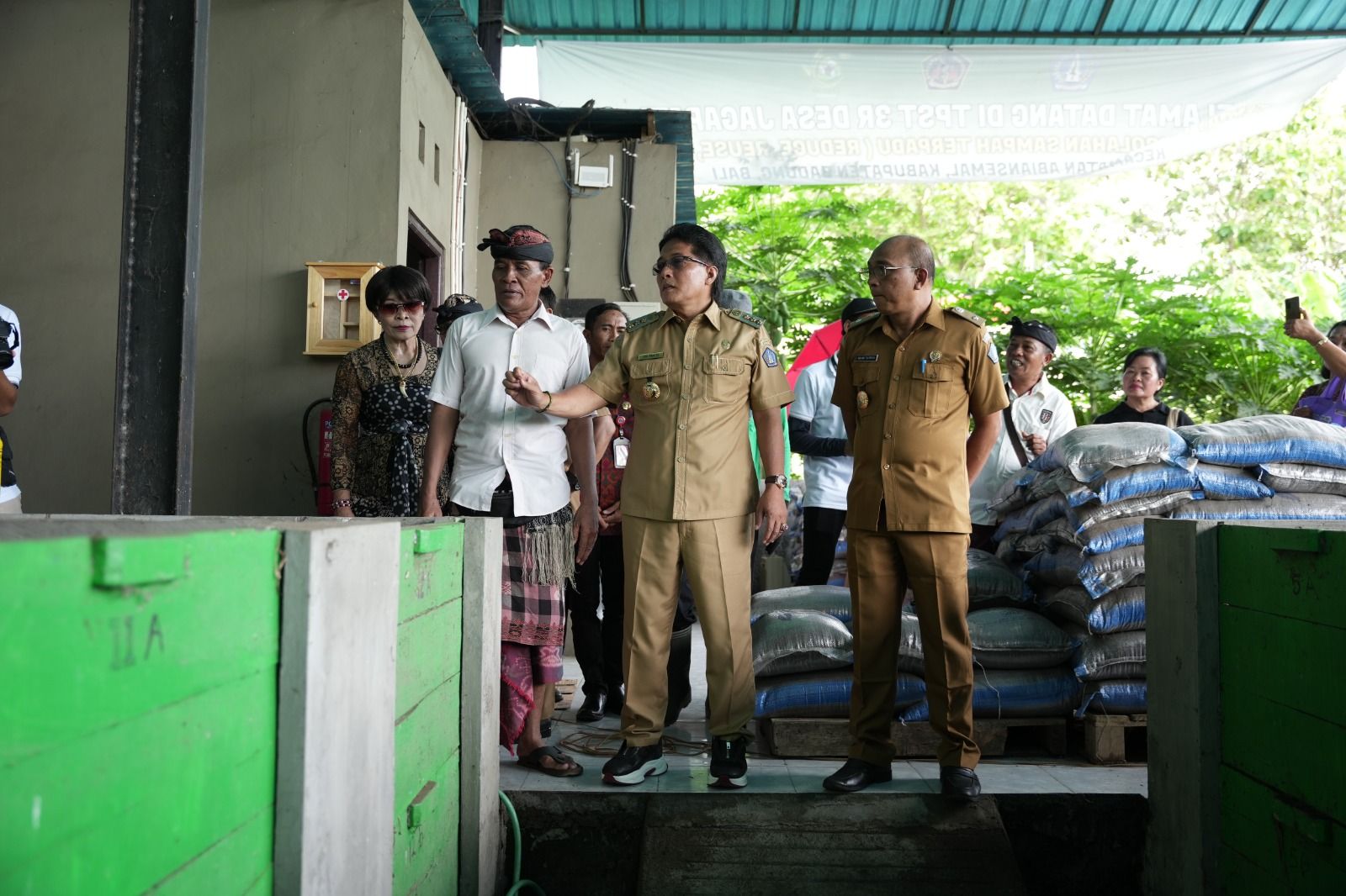 podiumnews.com-Bupati Badung Resmikan TPST 3R Jagapati