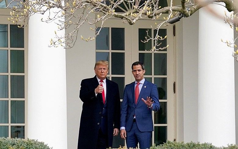 podiumnews.com-Trump Tinggalkan Gedung Putih