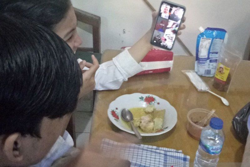 podiumnews.com-Elegi Dua Kali Ramadhan dan Idul Fitri di Rantau