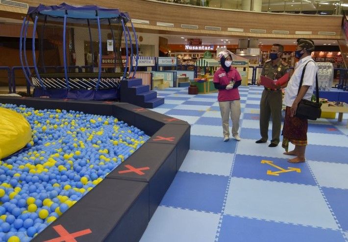 podiumnews.com-Tim Verifikasi Badung Tinjau Kesiapan Pusat Perbelanjaan di Kuta