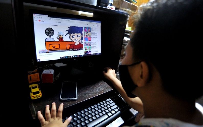 podiumnews.com-Bocah Kelas VI SD di Badung Buat Video Animasi Edukasi Secara Otodidak