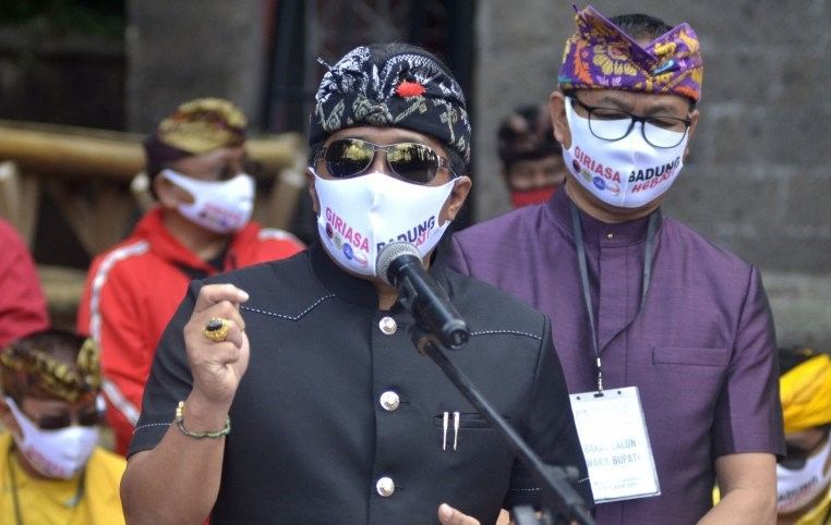 Pasangan GiriAsa Resmi Daftarkan Diri Peserta Pilkada Badung 2020
