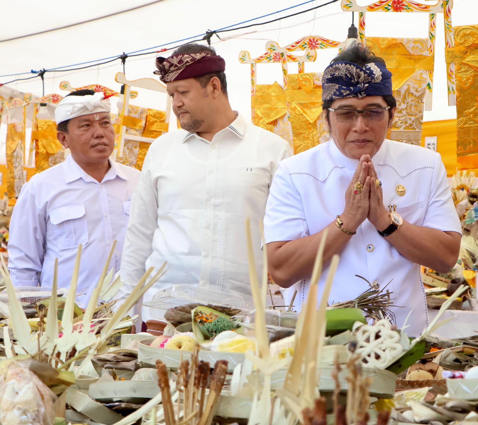 podiumnews.com-Wagub Bali Apresiasi Solidaritas Karya Yadnya di Desa Adat Kapal
