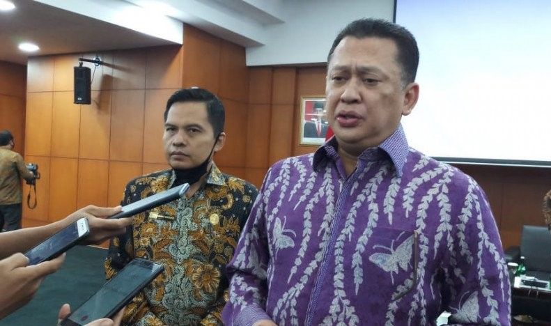 podiumnews.com-Pemulihan Ekonomi Dinilai Sulit Jika Jawa Gagal Kendalikan COVID-19