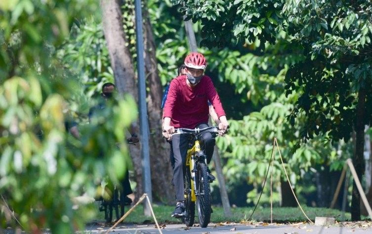 podiumnews.com-Presiden Jokowi dan Ibu Negara Dipastikan Negatif COVID-19