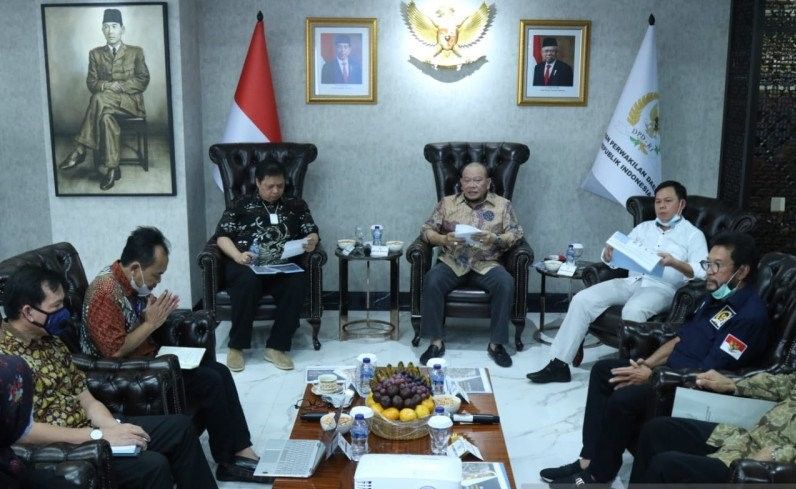 podiumnews.com-DPD RI Tolak Sentralisasi di RUU Ciptaker