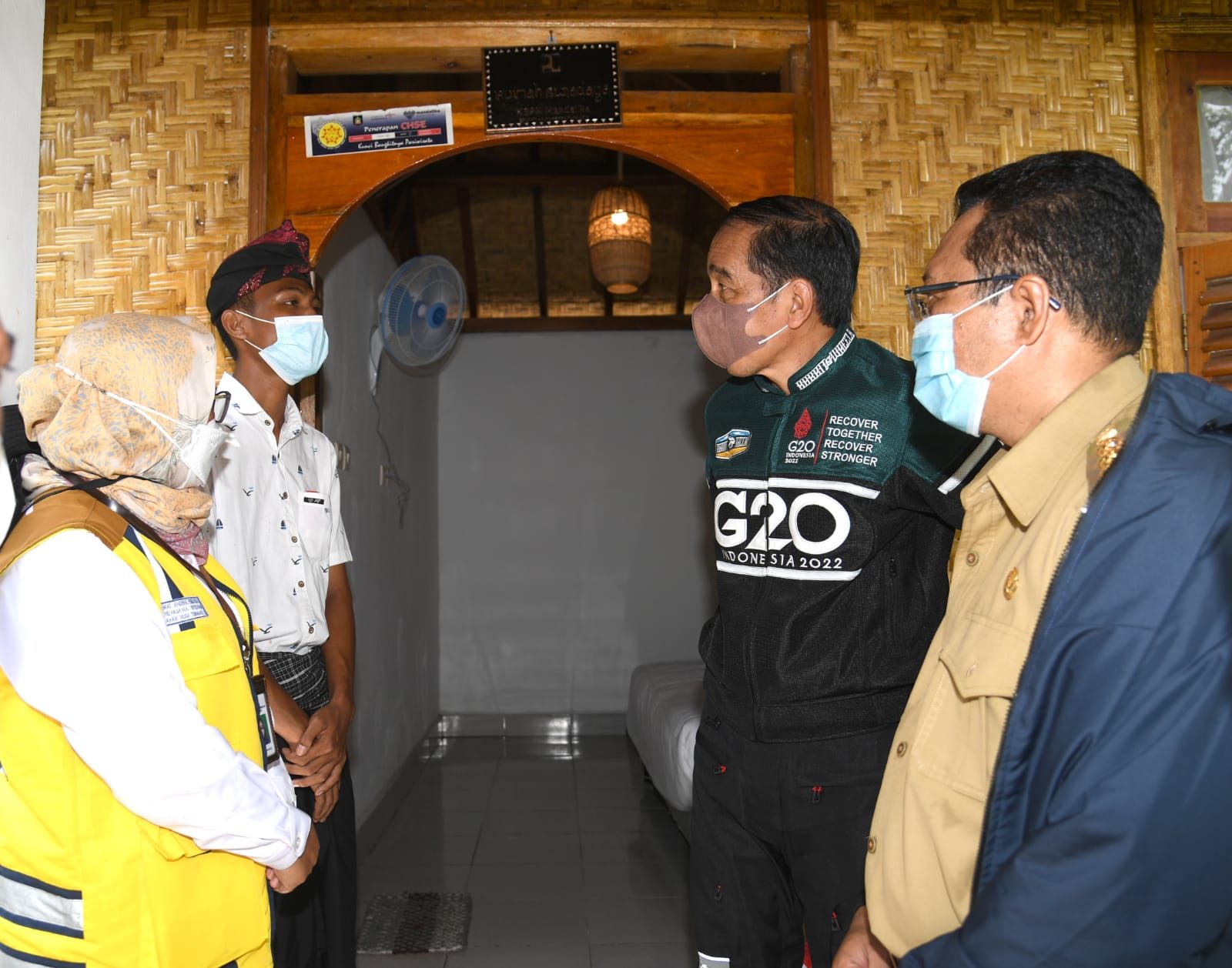 podiumnews.com-Jelang MotoGP, Jokowi Tinjau Penataan Sejumlah Infrastruktur di Mandalika