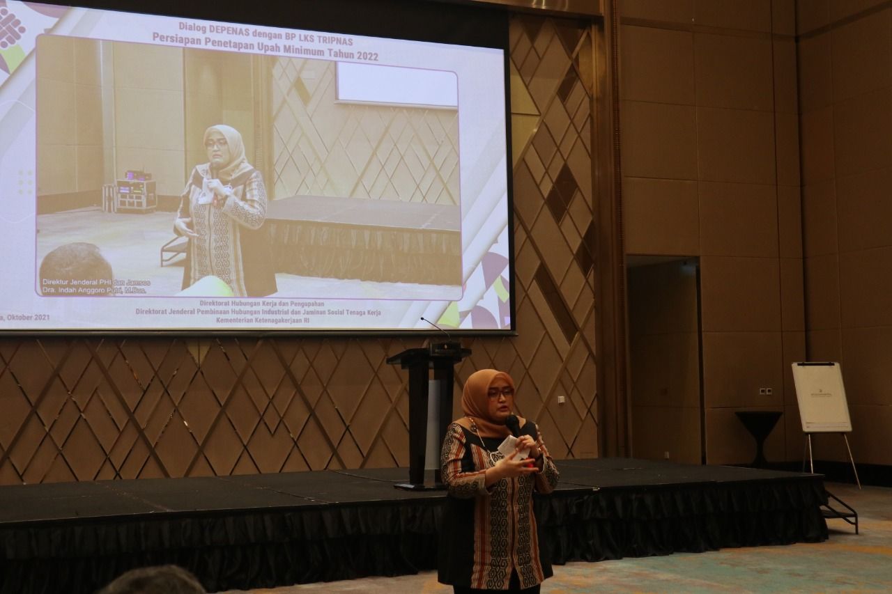 podiumnews.com-Jelang Penetapan UM 2022, Kemnaker Gelar Dialog Depenas dengan BP LKS Tripnas