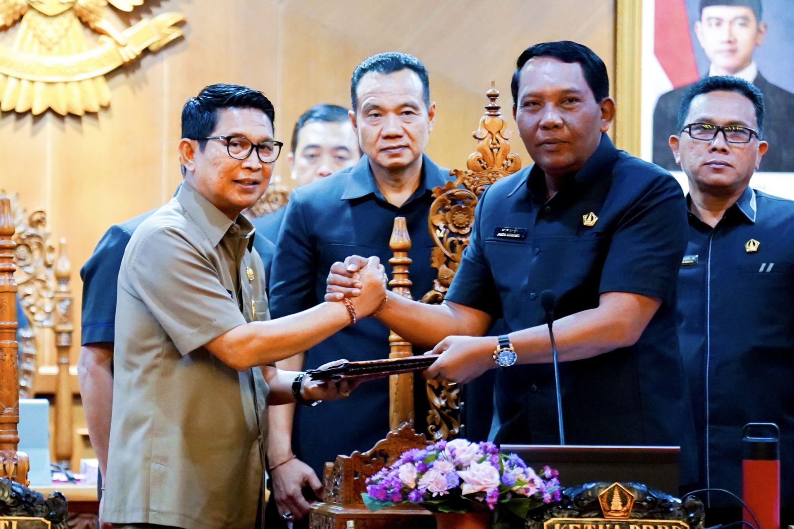 podiumnews.com-Adi Arnawa: Pandangan Fraksi Sejalan dengan Visi Pembangunan Badung