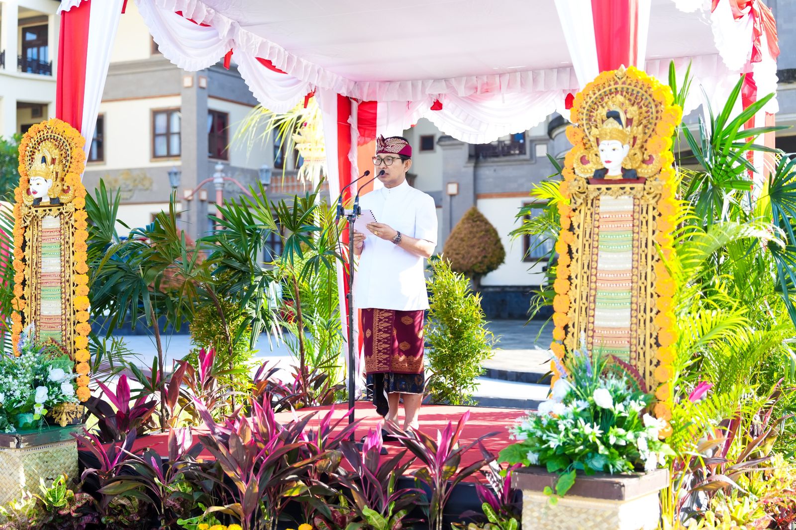 podiumnews.com-Adi Arnawa: Kita Harus Pertahankan Pancasila 