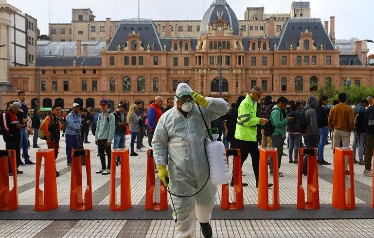 Data: 6 dari 10 Orang di Argentina Menularkan Infeksi COVID-19