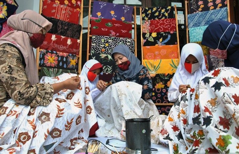 podiumnews.com-Memaknai Nilai Batik di Tengah Pandemi