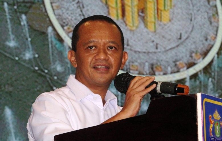 podiumnews.com-Jokowi Beri Target Rp1.200 Triliun Investasi di Tahun 2022