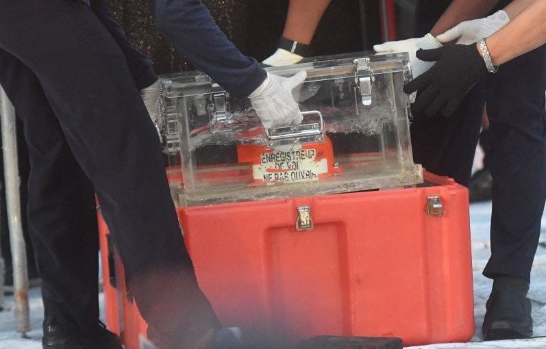 podiumnews.com-Kotak Hitam Ditemukan, KNKT: Butuh Dua Sampai Lima Hari Unduh Data FDR